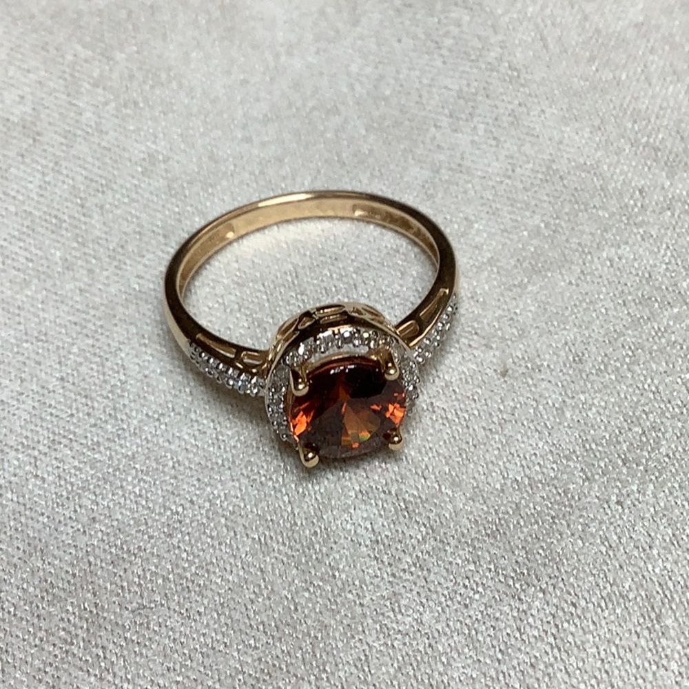 😍14 Kt Yellow Gold Sunset Citrine & Diamond Ring😍 NWOT